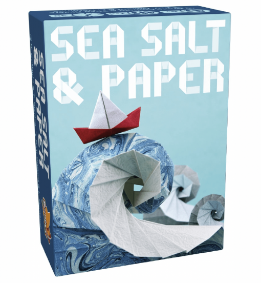 Le jeu de cartes Sea Salt & Paper est un jeu de stratégie très simple. Constituez votre main, posez des cartes pour leur effet et décidez si vous mettez fin à la manche... ou pas ! De 2 à 4 joueurs. Accessible dès 8 ans.