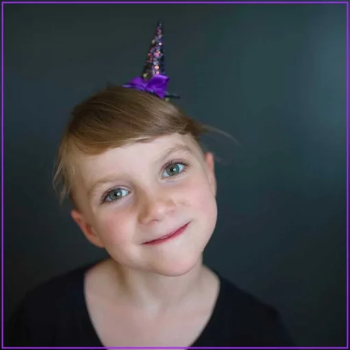 Serre tete de sorciere Great Pretenders noir et violet à paillettes avec taille ajustable pour les enfants dès 3 ans